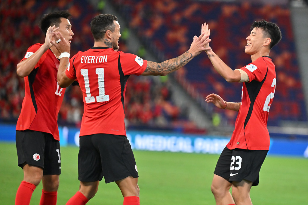 26-27香港隊主場球迷版球衣