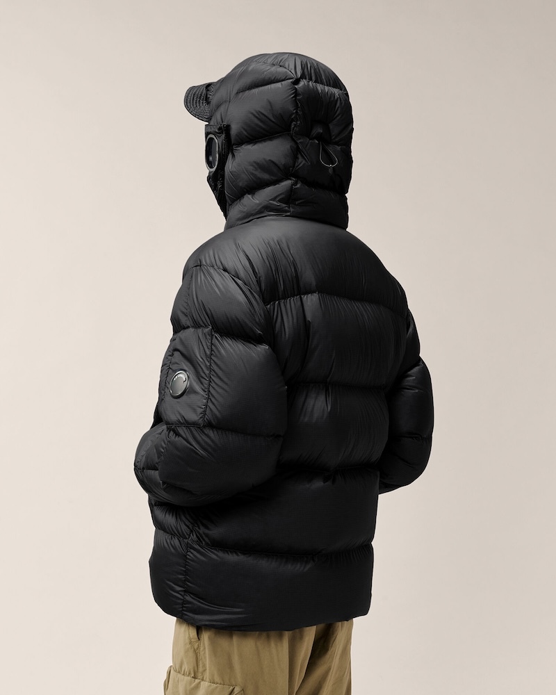 C.P. Company - D.D. Shell Explorer Down Jacket - 21CMOW215A110416A999 BLACK