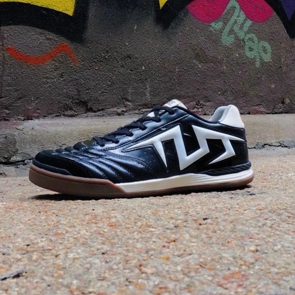 TLSS TACTICIAN IC 平底足球鞋  (TI2165-01)