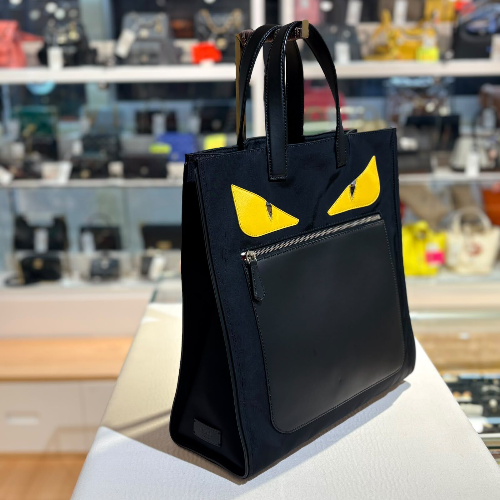 98%NEW二手FENDI Monster Eyes Tote 7VA367-07E 小怪獸手提托特包 黑色尼龍拼牛皮 #香榭站正品