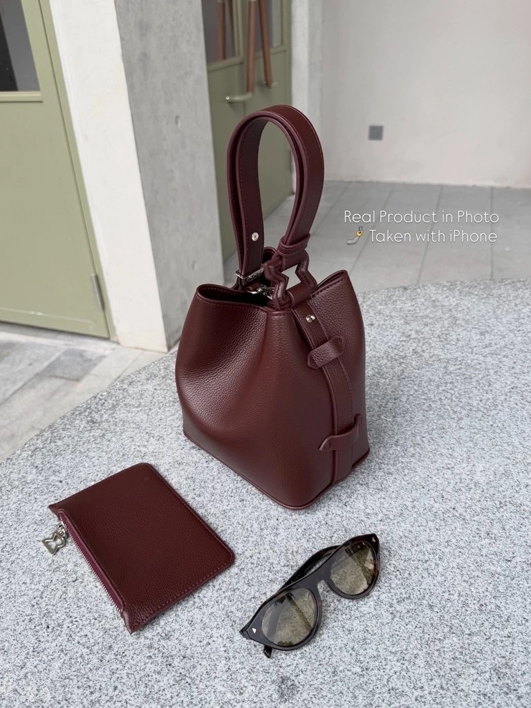 【預訂】ATK100302 泰國直送｜Kindly Reminder｜The Twist：One Bag 4 Styles