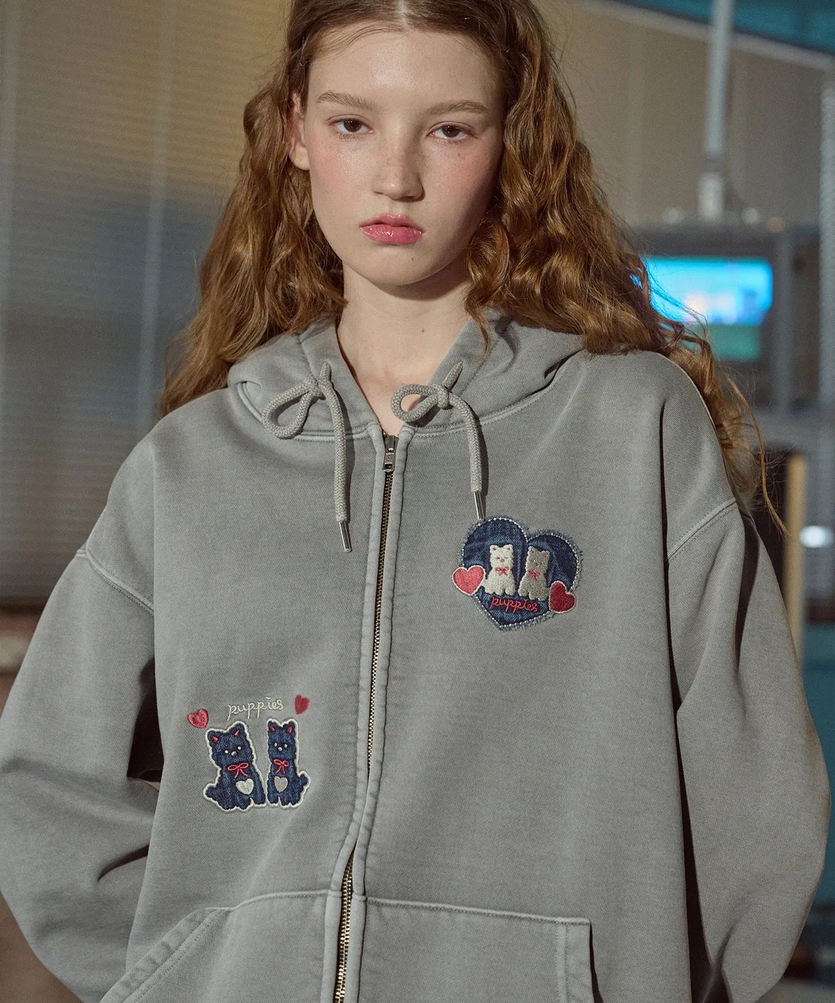 CPGN STUDIO Heart Puppy Patch Hoodie Zip-up