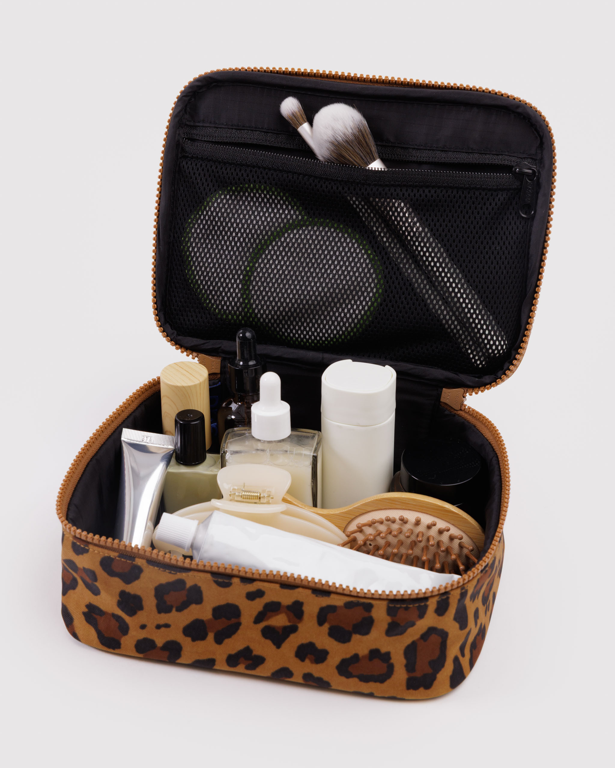 Small Cosmetic Case - Leopard｜BAGGU