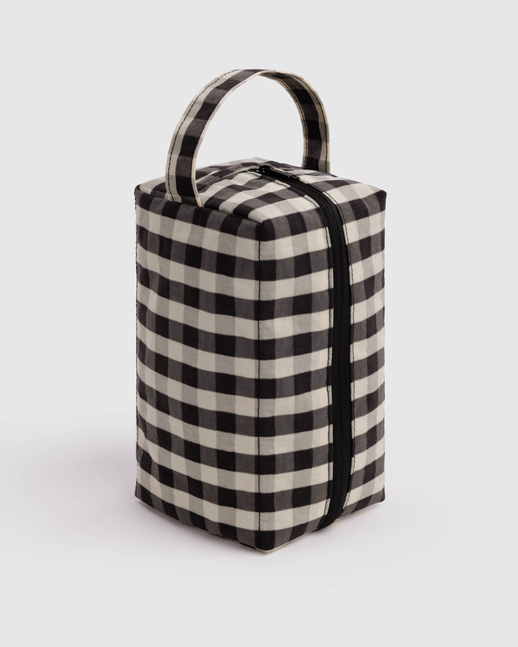 Dopp Kit - Black and Cream Gingham｜BAGGU