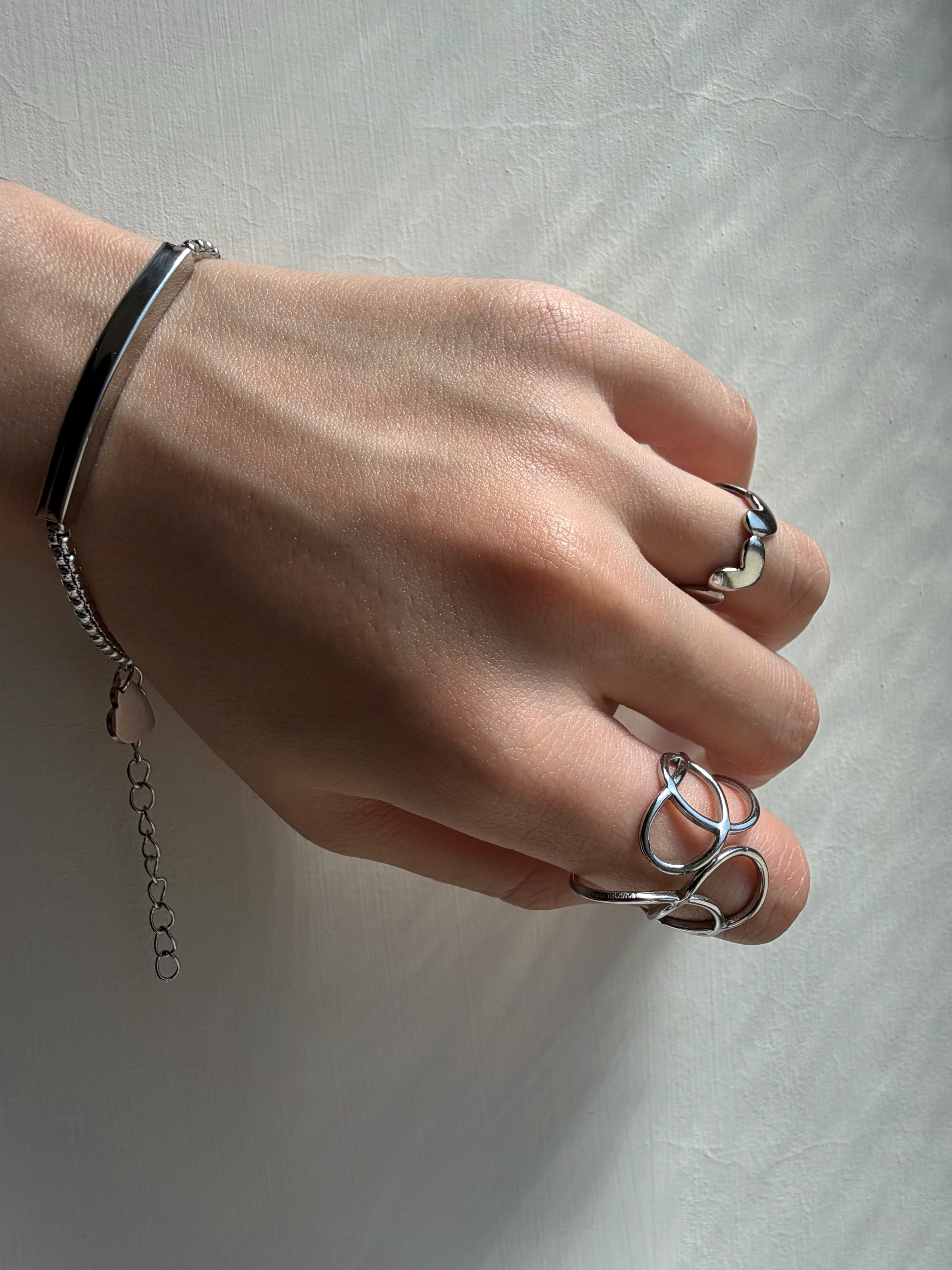 loop art ring