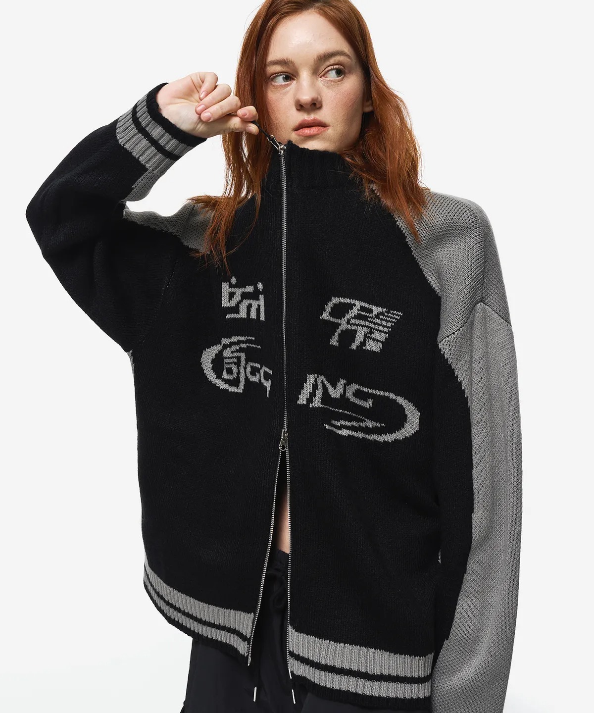 CPGN STUDIO Curved Block Knit Zip-Up