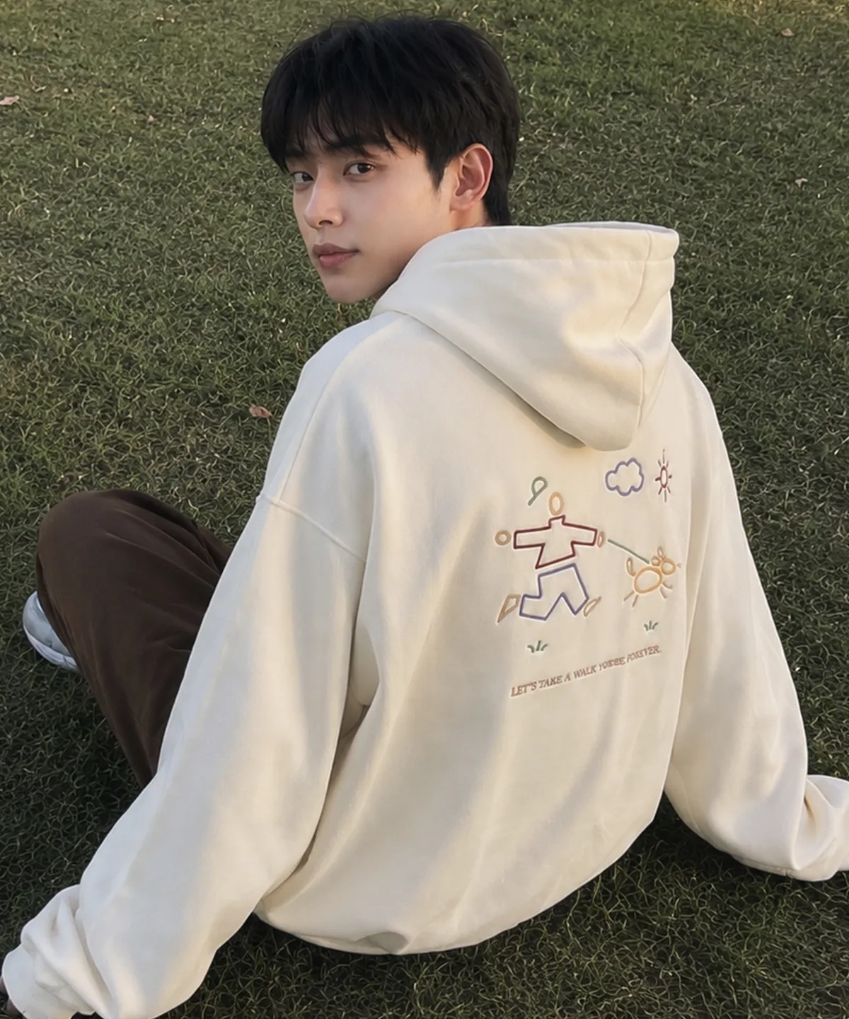 CPGN STUDIO Line Work Embroidered Hoodie Zip-up