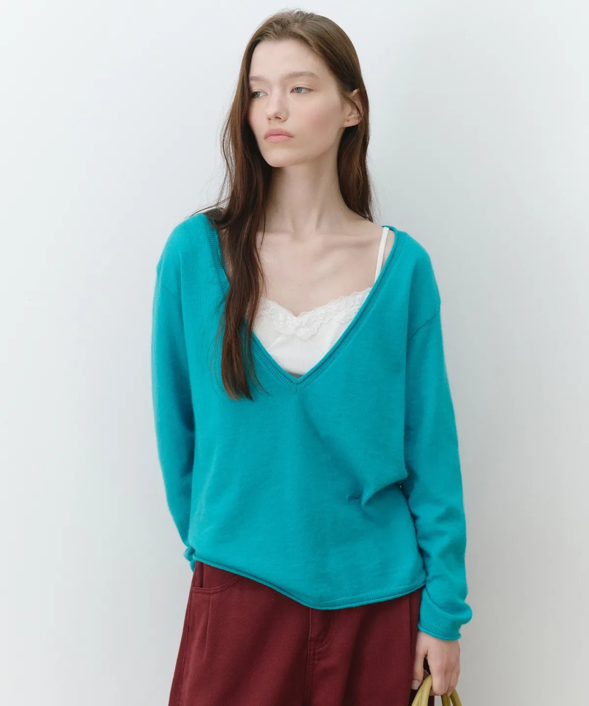 ROLAROLA ANGORA DEEP V NECK KNIT