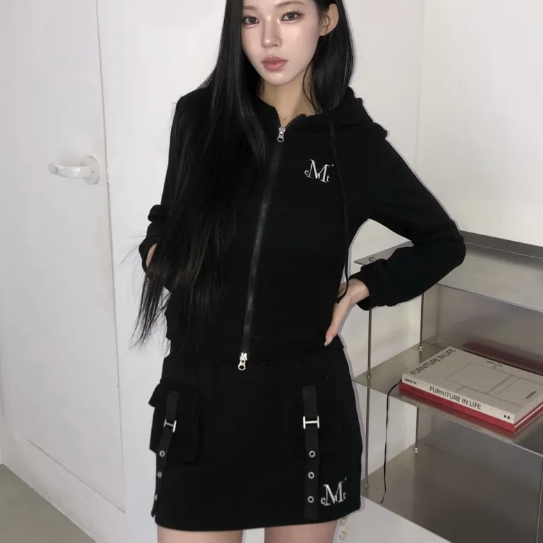 MUCENT TIAJE SET UP EYELET HOOD ZIP-UP 胸前口袋 連帽外套 造型 兩色