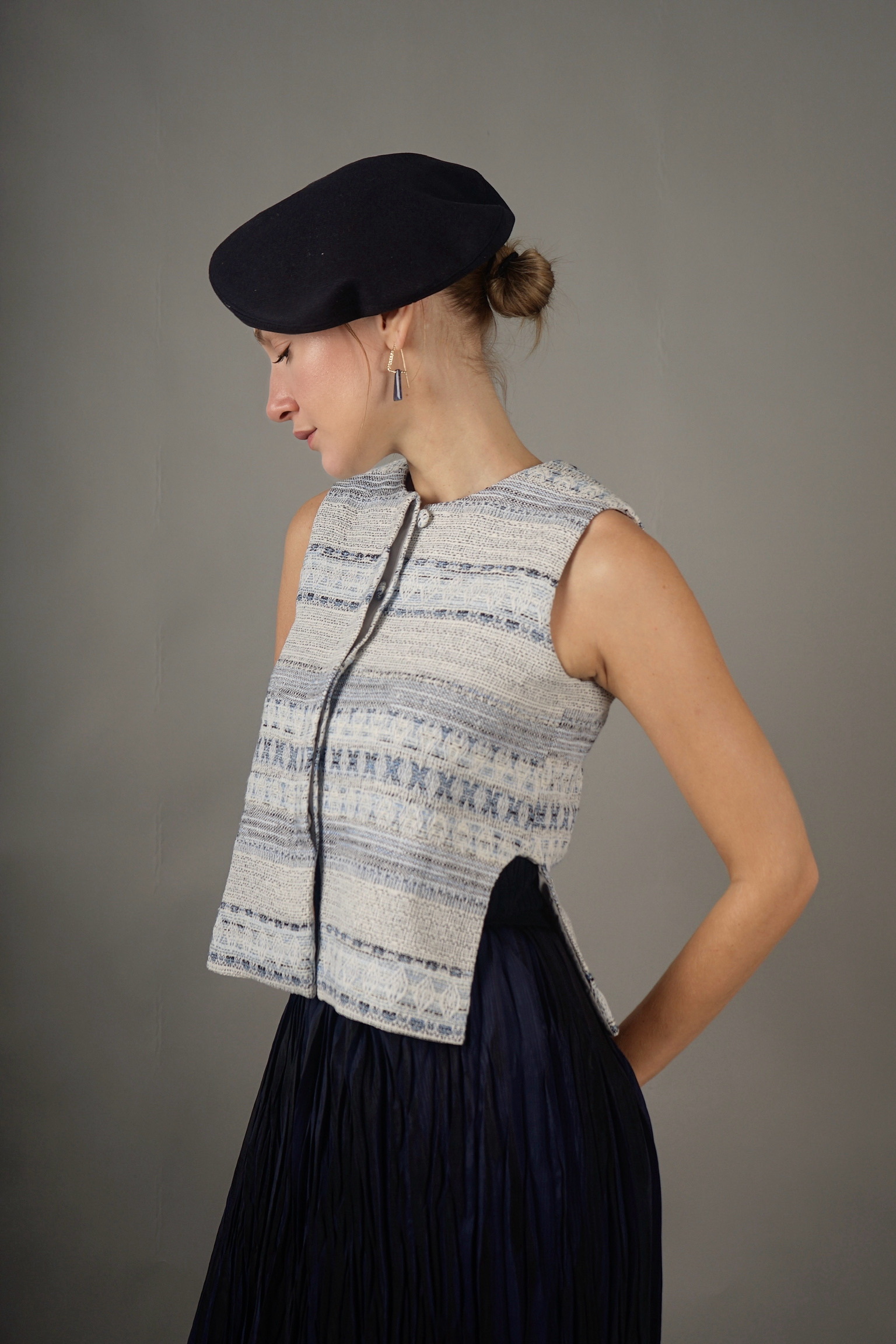 COLE COOL  Jacquard mini arch vest