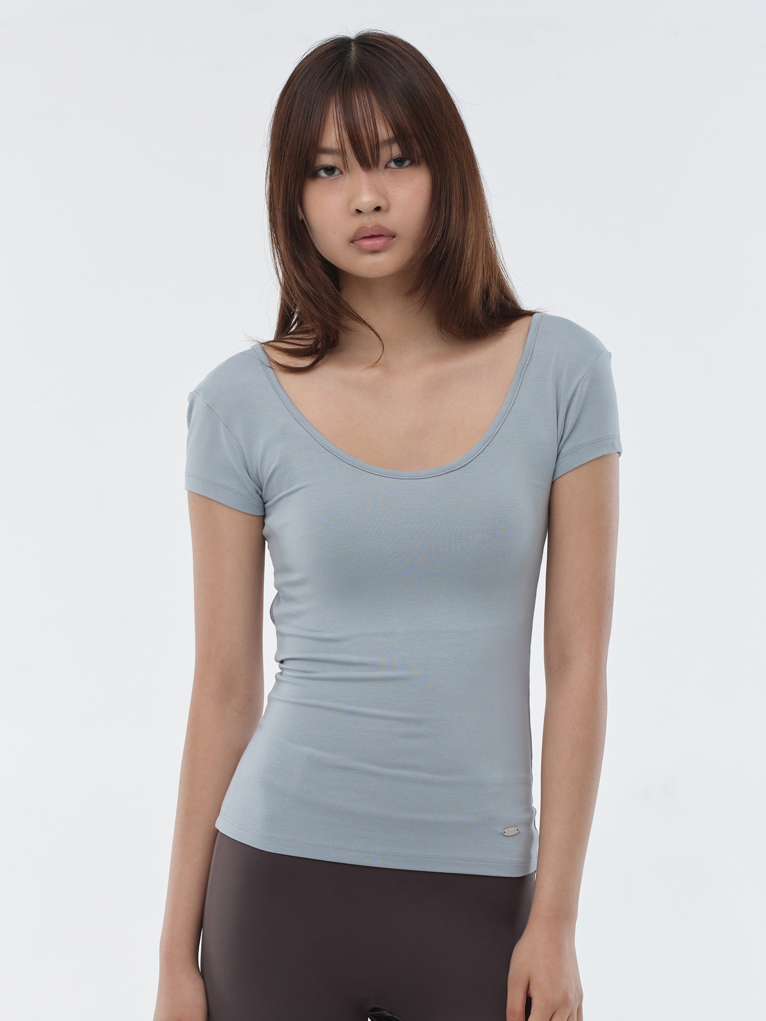 CONCHWEAR - Back Open Short-Sleeved T-shirt