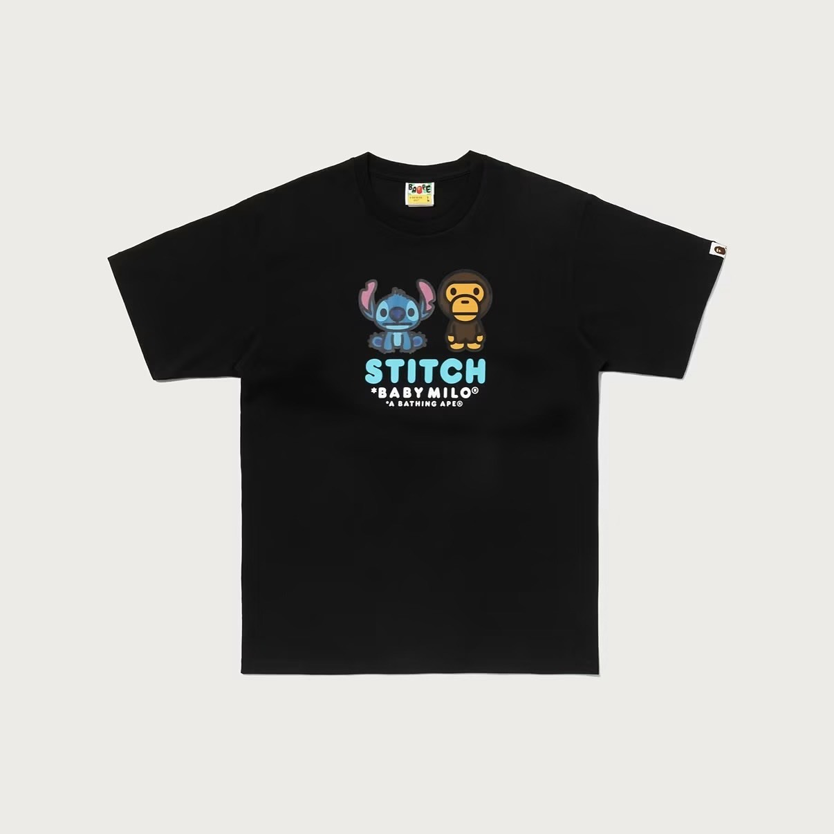 -(B3e04)-A BATHING APE BAPE  STITCH AND BABY MILO 聯名款 史迪奇 短Ｔ 黑色/白色 -2M73110916