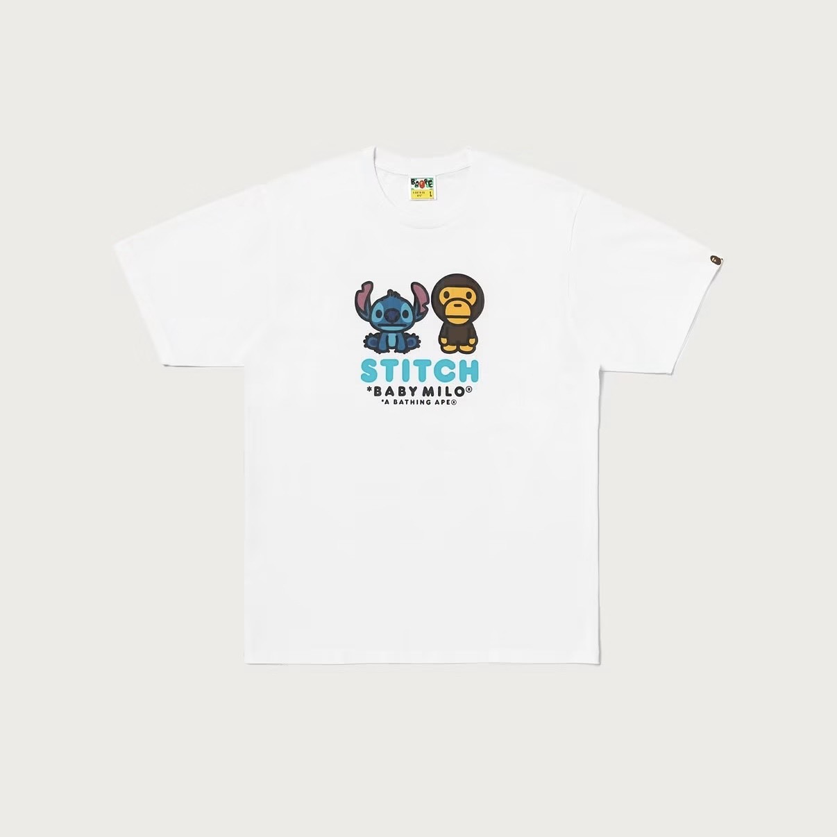 -(B3e04)-A BATHING APE BAPE  STITCH AND BABY MILO 聯名款 史迪奇 短Ｔ 黑色/白色 -2M73110916