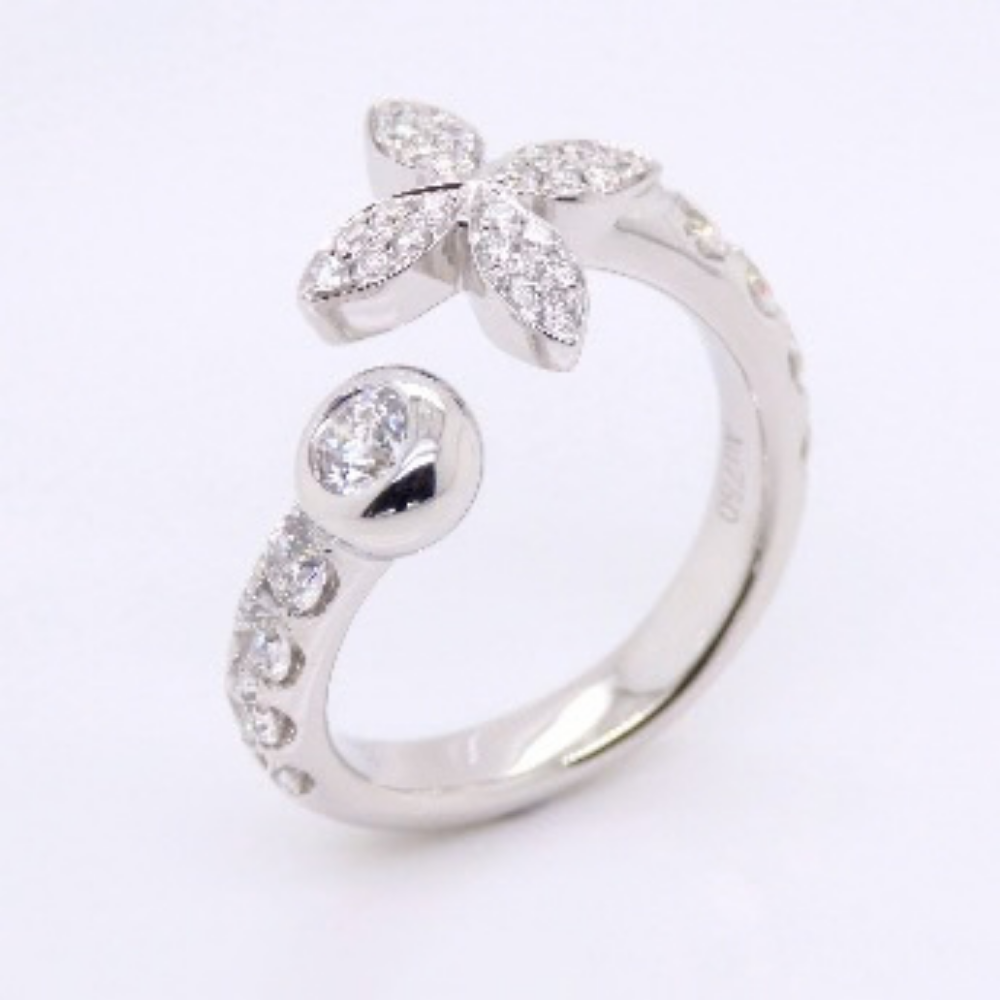 RIN-HHG1004-024 [RD2281] 925 SILVER LAB GROWN DIAMOND RING (A24)