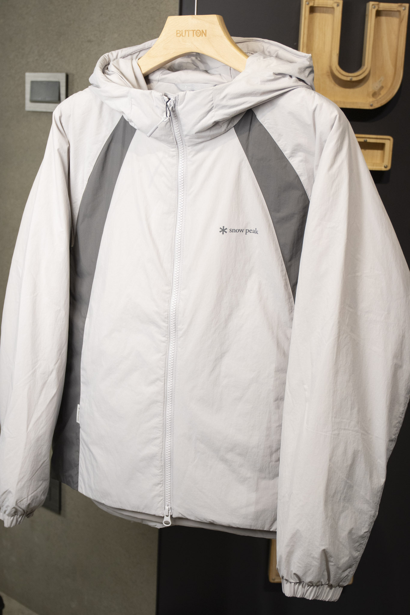 【現貨】Snow Peak Light Taslan Women's Light Down Jacket 輕量 Taslan 女款連帽羽絨外套 S26WWLDJ43