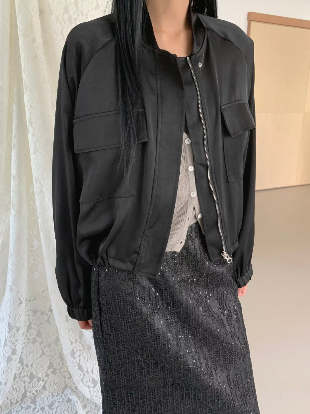 緞面縮襬夾克