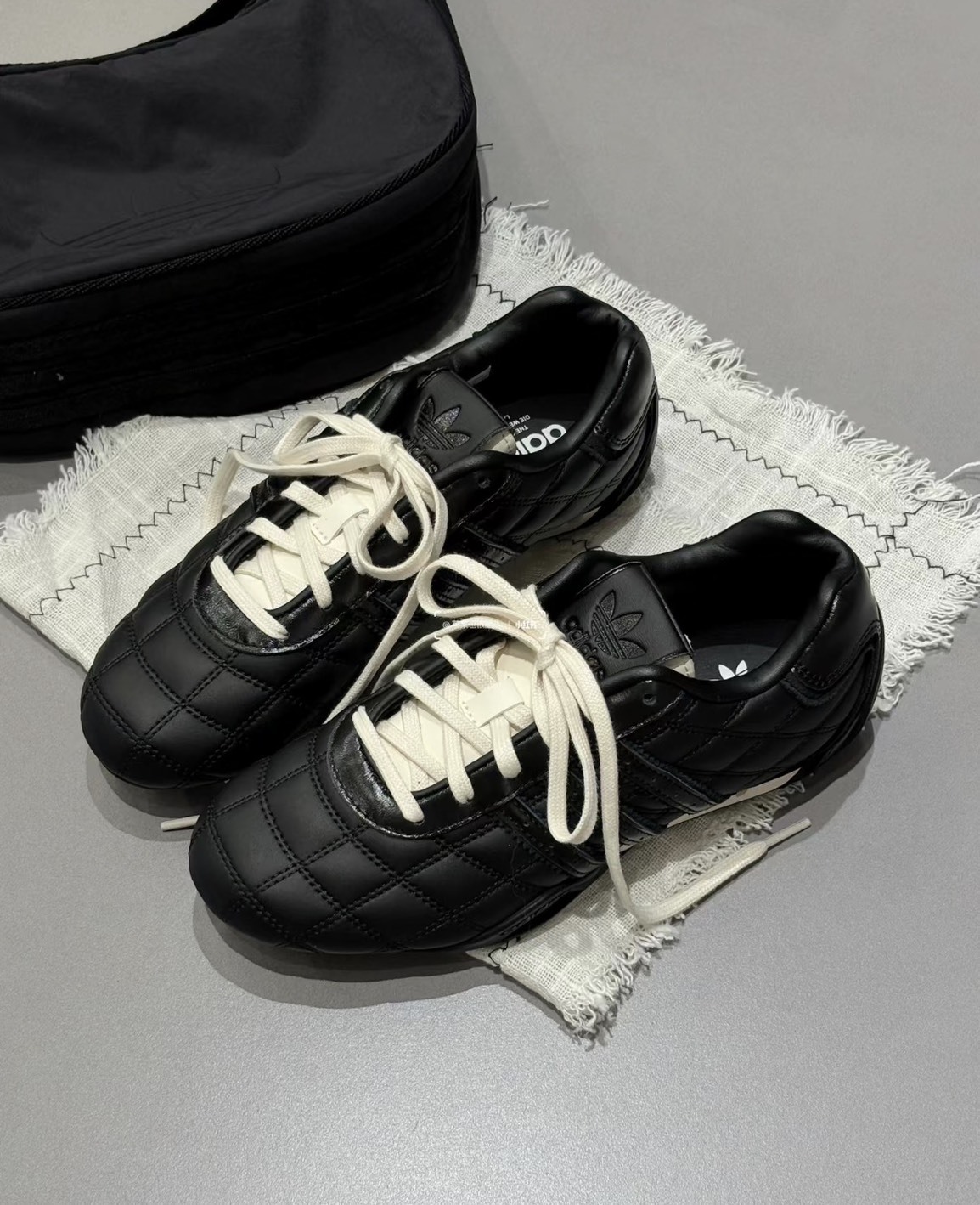 adidas Originals ADIRACER LO 復古薄底賽車休閒鞋