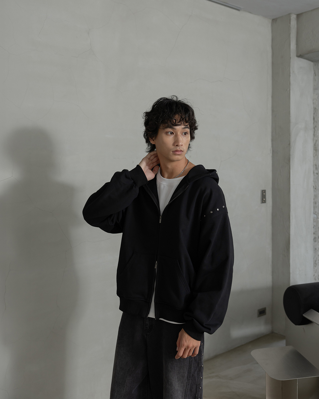 Men's Hooded Jacket with Large Pockets and Metal Rivet Button Decoration - Black M/L【02071746】in stock+pre-order