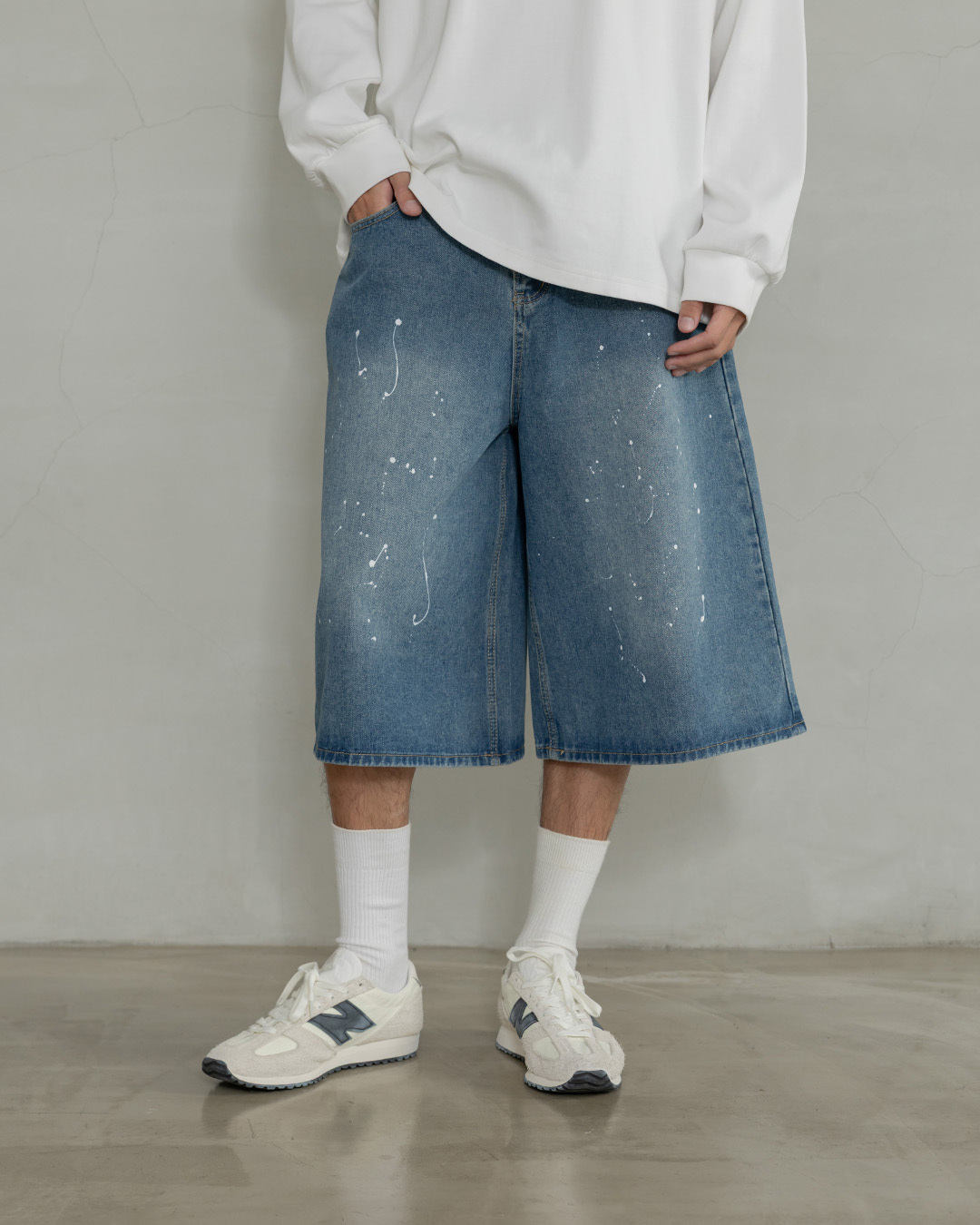 Men's Washed Denim Capri Pants with Paint Splatter Design - Blue S/M/L/XL【04011910】in stock+pre-order
