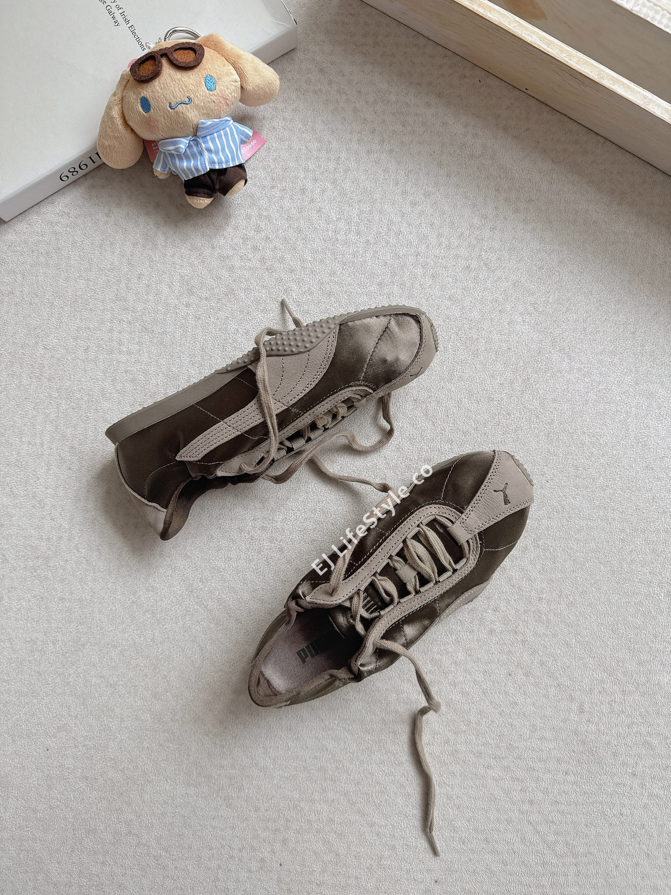 PUMA H-STREET ELASTIC SATIN 摩卡奶昔 灰棕 灰咖 奶茶 緞面 復古 女鞋 410645-01 / 現貨