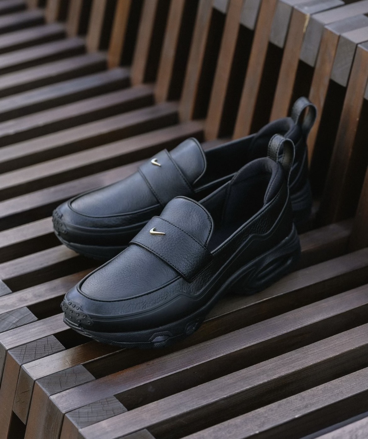 <買nike趁現在🌟>Nike Air Max Phenomena "Black" 全黑 氣墊樂福鞋