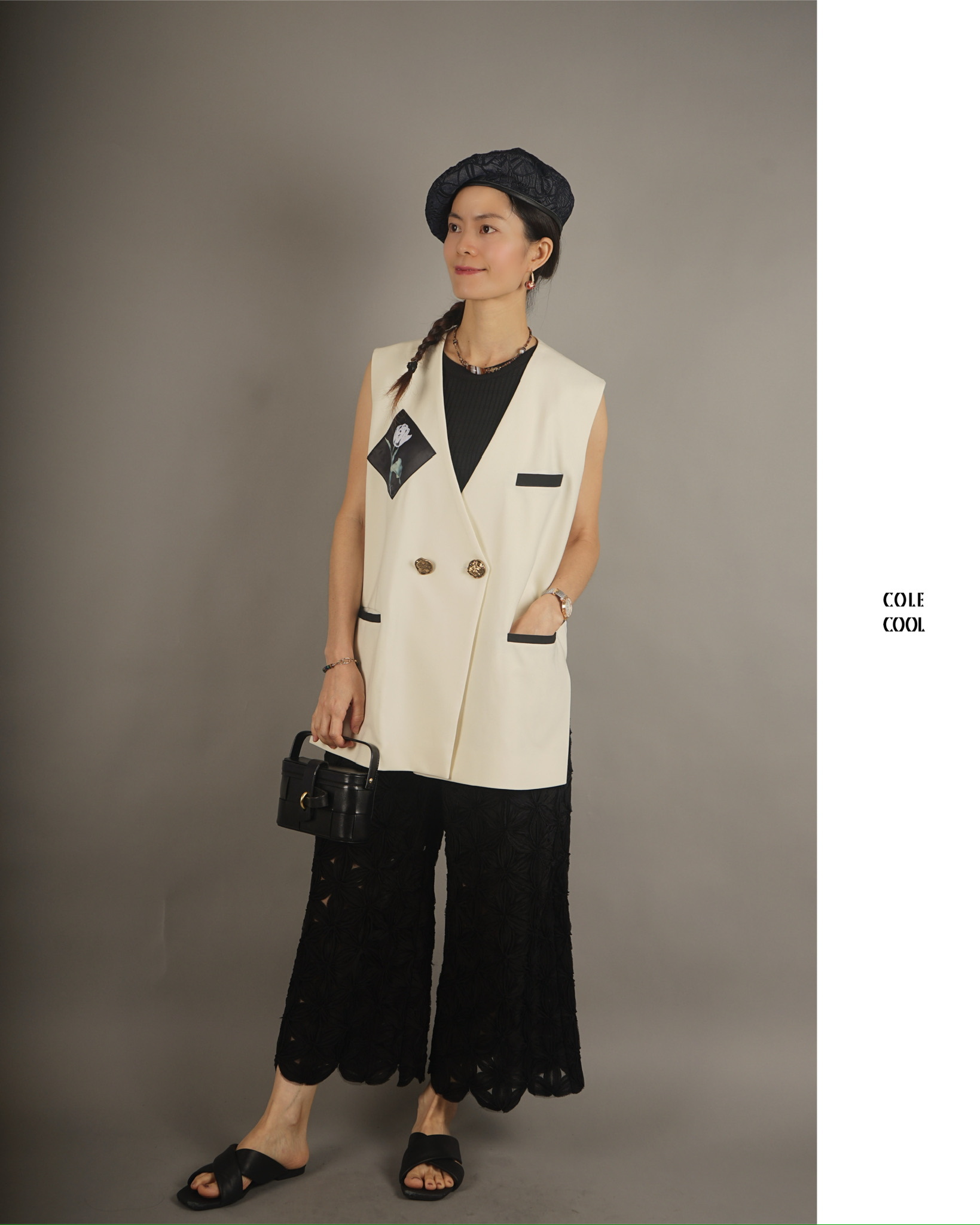 COLE COOL Hong Kong Geo-park Printed Arch vest