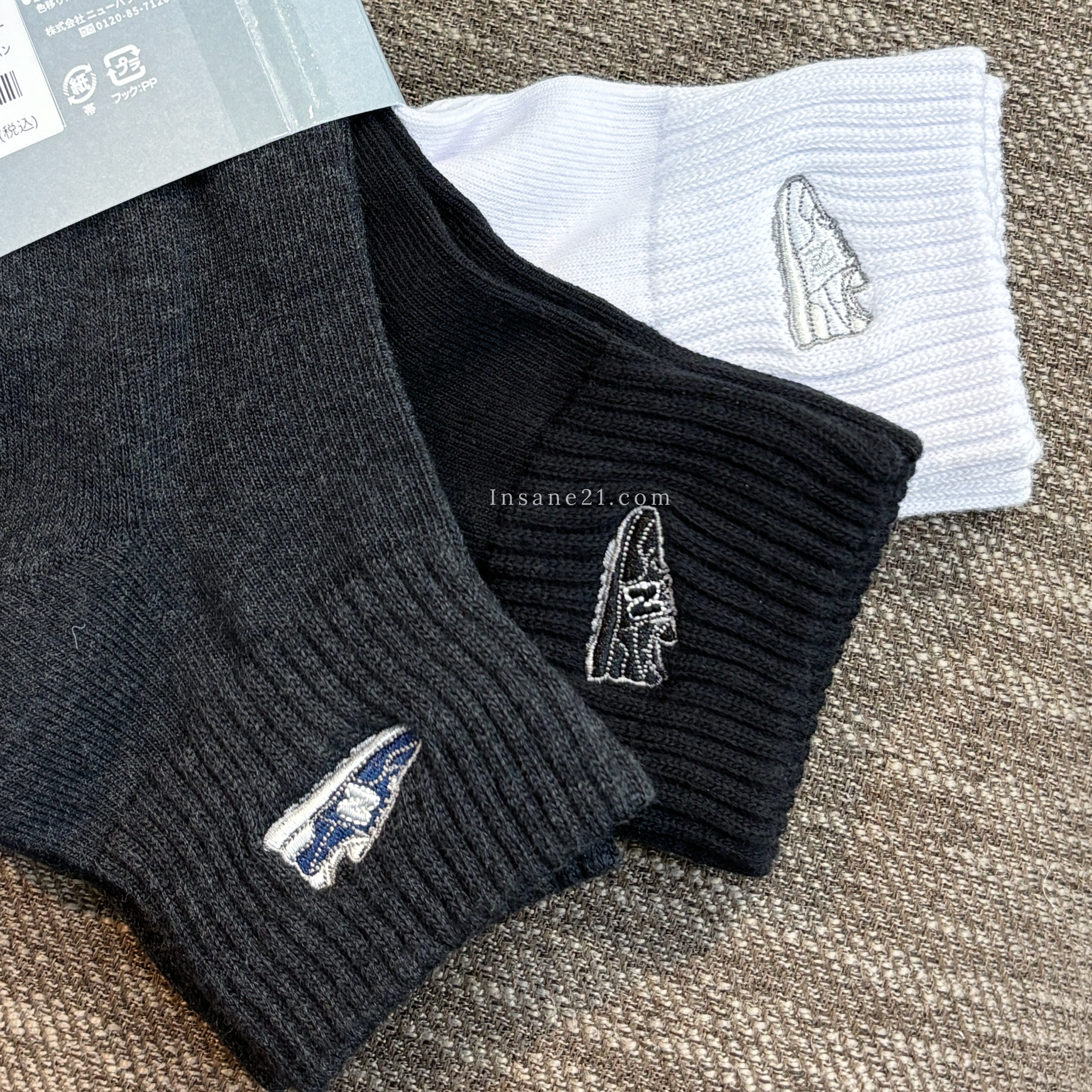 NEW BALANCE 秋冬色 刺繡小鞋 白黑灰 三色 中筒襪 襪子 日本