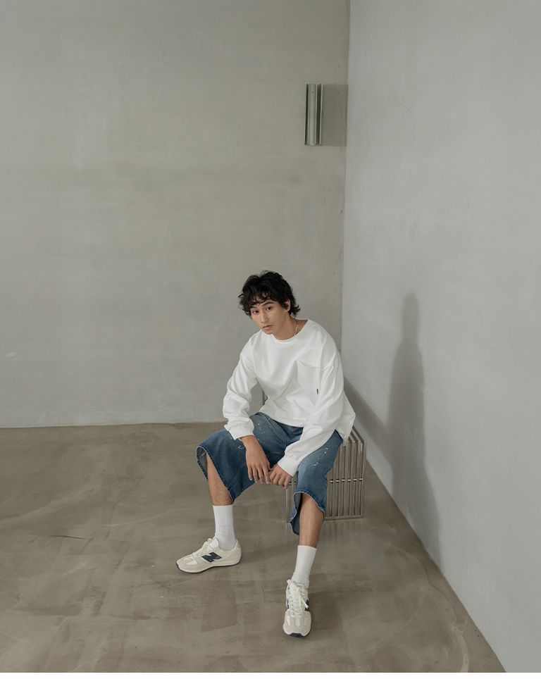 Men's Washed Denim Capri Pants with Paint Splatter Design - Blue S/M/L/XL【04011910】in stock+pre-order