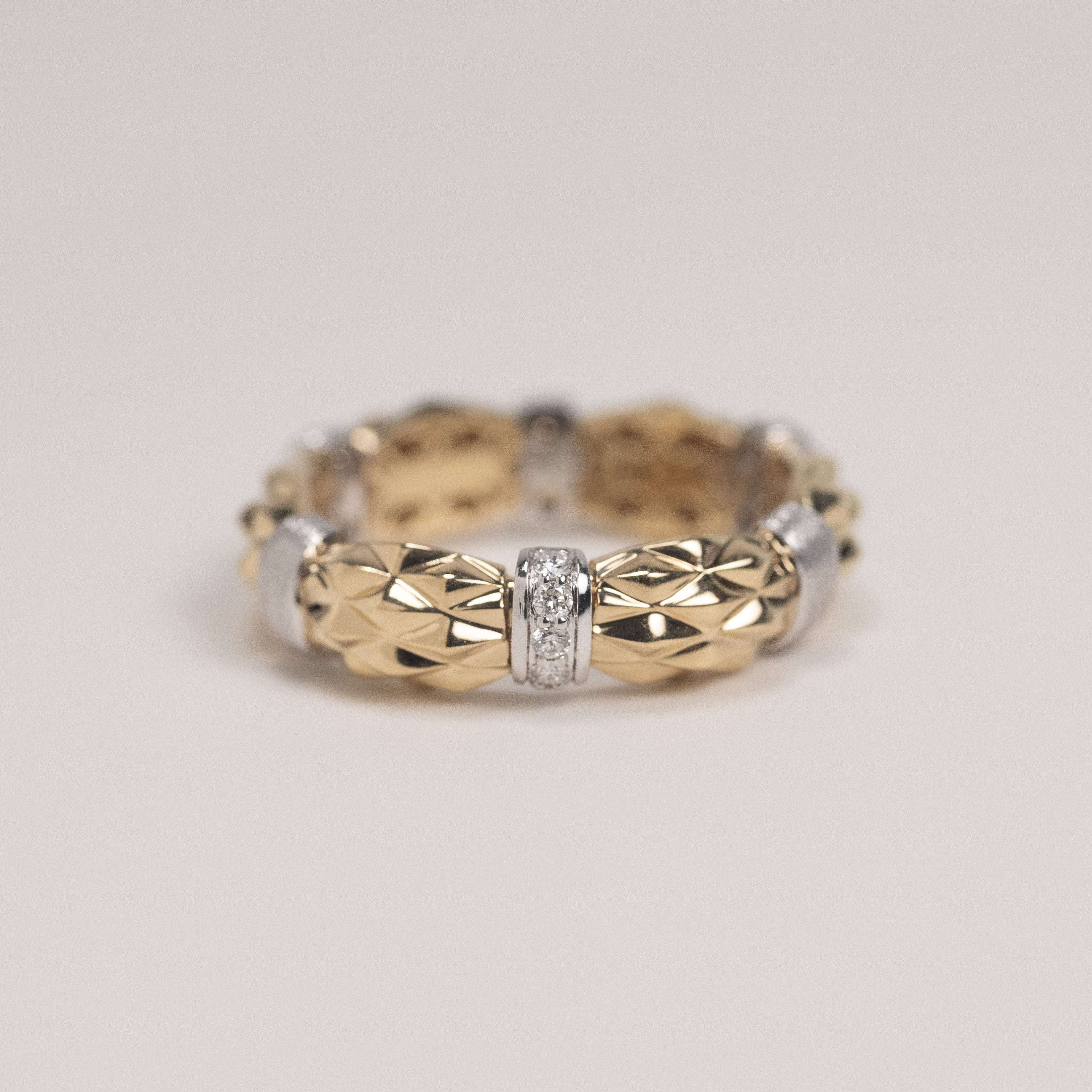18K Two Tone Lumina Link Diamond Ring