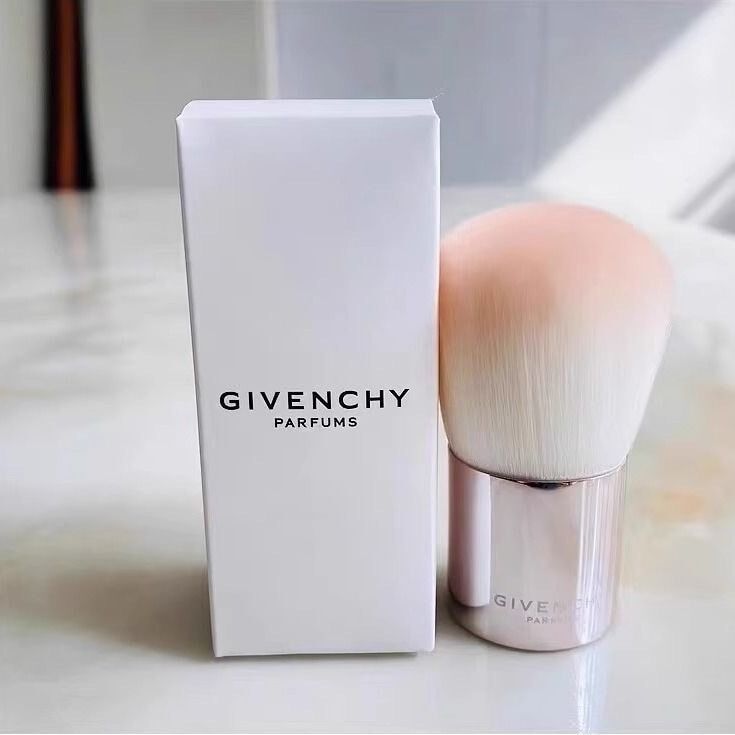 GIVENCHY Blush Brush 限量贈品漸變色散粉掃