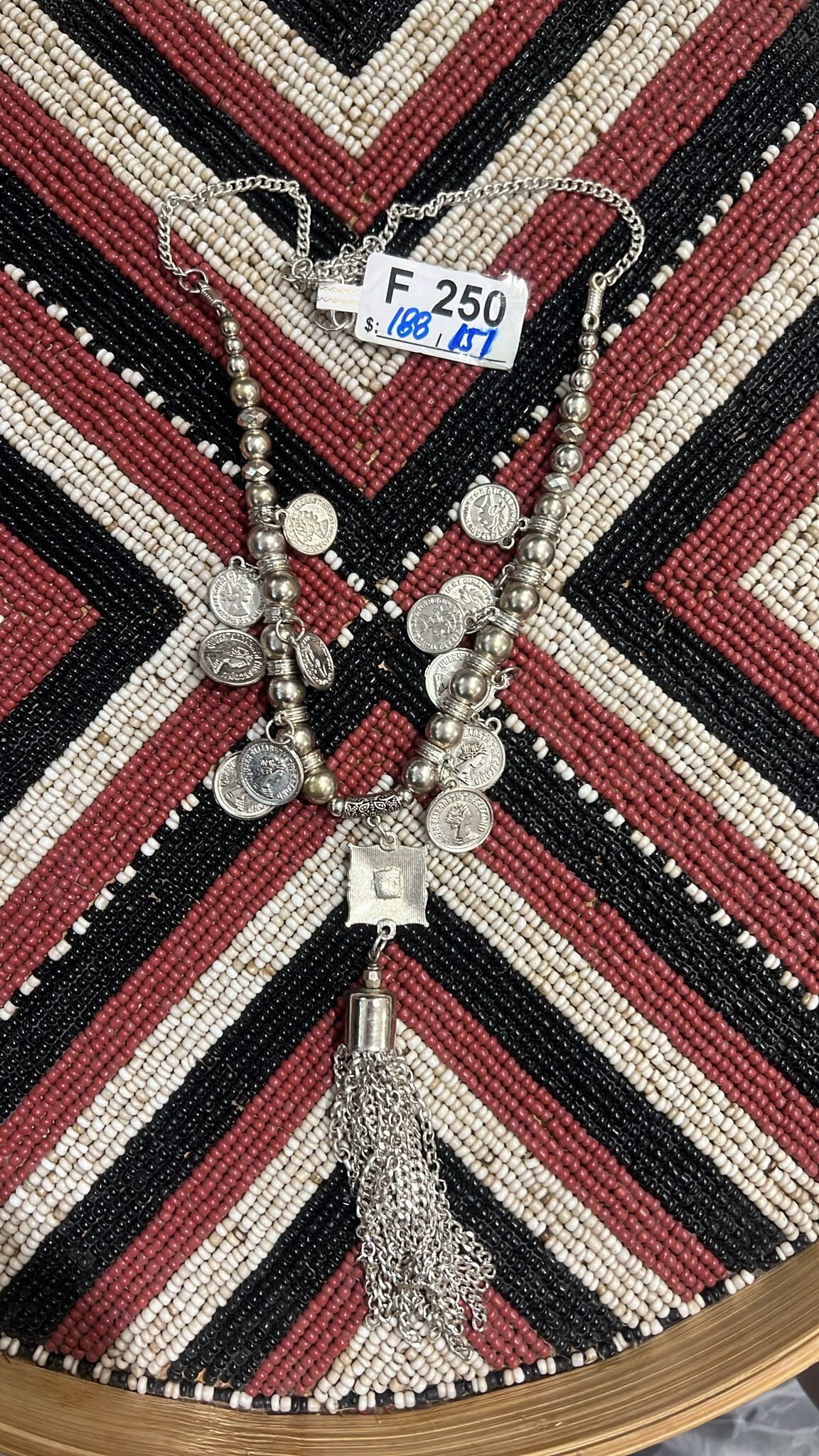 Amina necklace INSZ6305 - F250 (1005live)