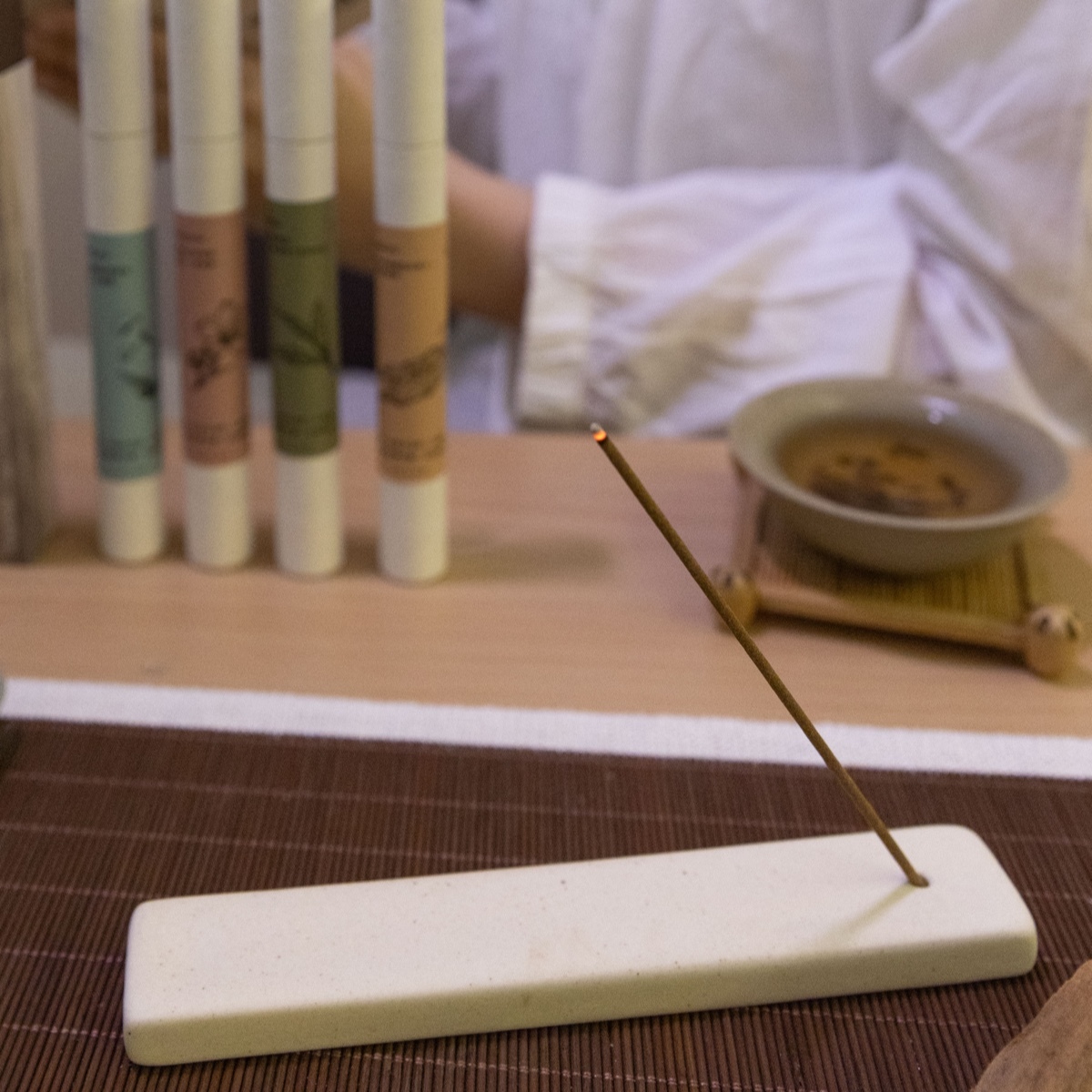 極簡陶瓷長條線香座｜日式線香座 陶瓷香插