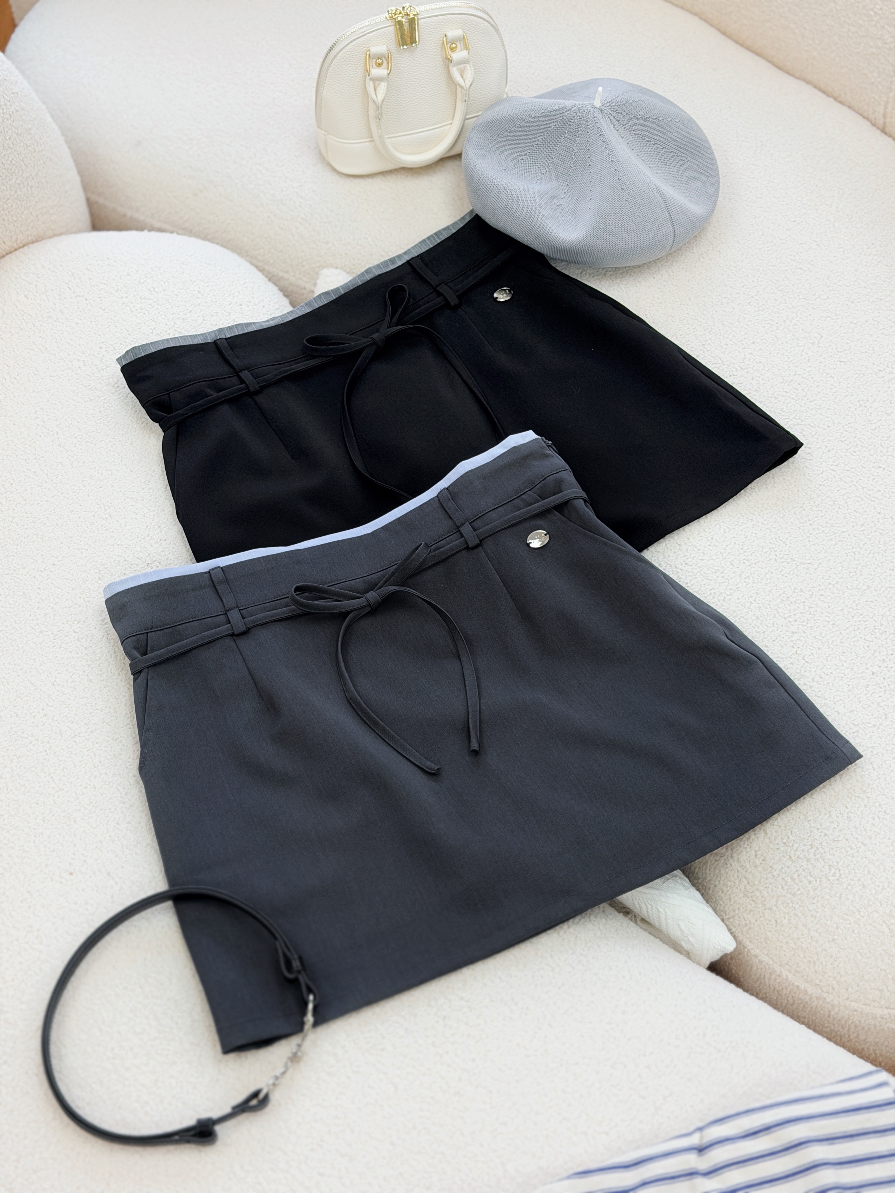 兩色 / 學院風層次感西裝短裙 / Preppy Layered-Waist Tailored Mini Skirt