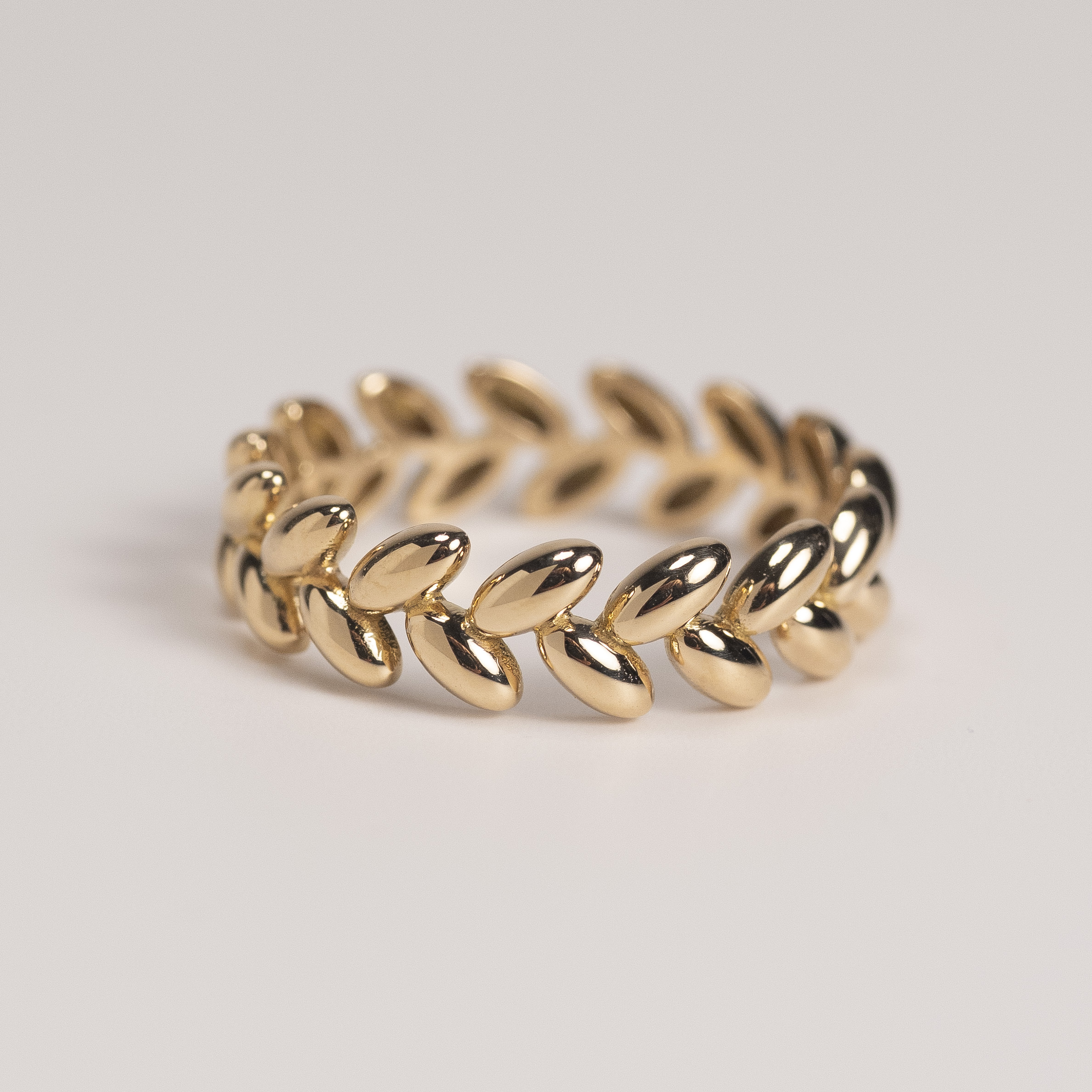 18K Olive Leaf Ring