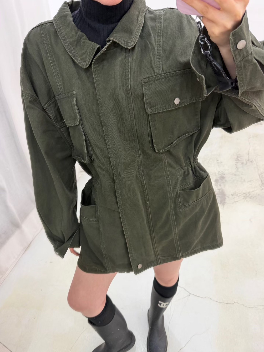 翻領縮腰口袋單寧夾克