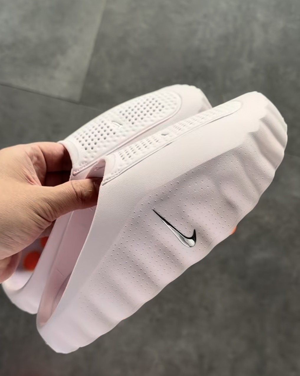 NIKE MIND 001 櫻花粉 淡粉 銀勾 賽前穆勒鞋 拖鞋 新科技 機能性 獨立泡棉 激發感官 女鞋 HQ4309-610 / 現+預