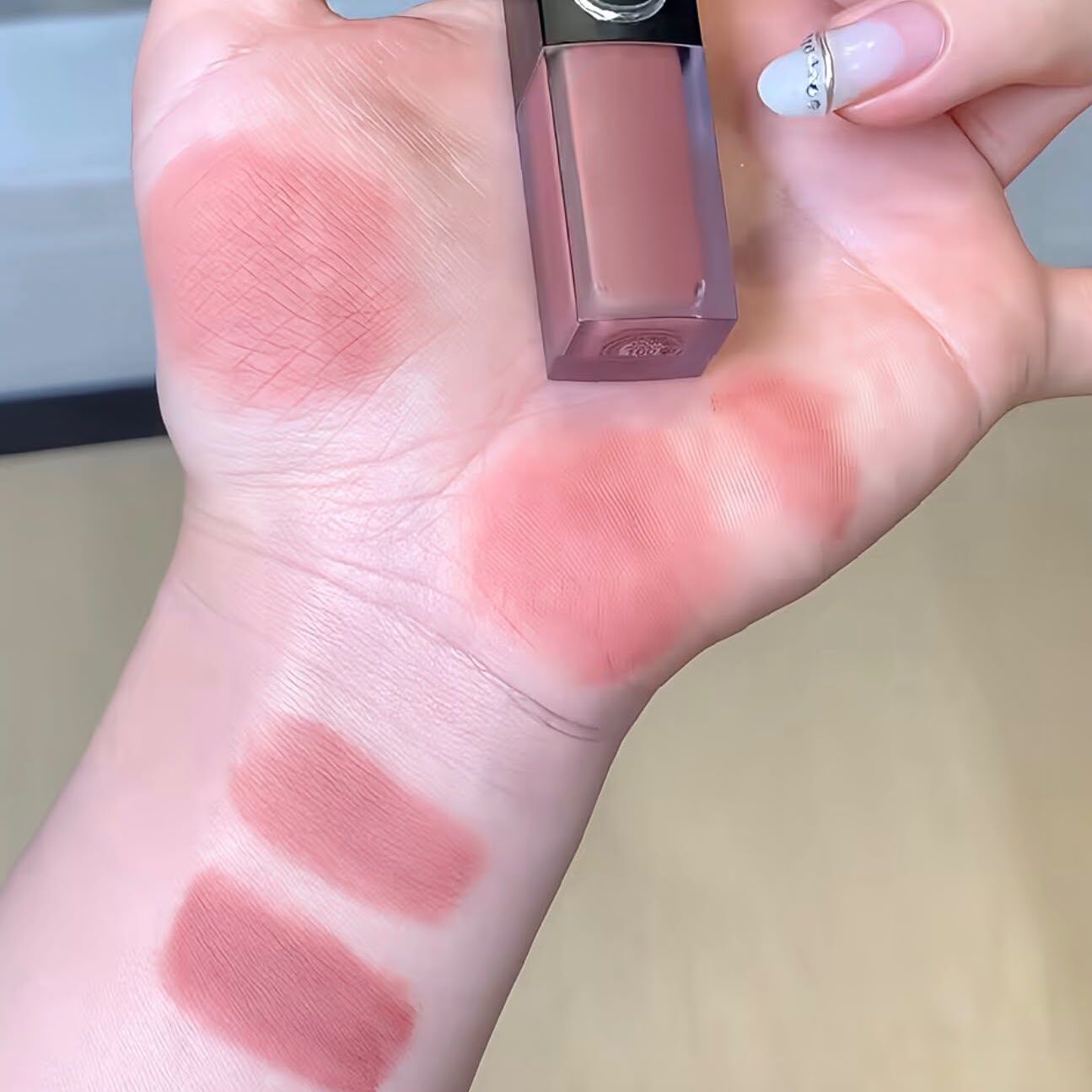 Dior - Rouge Dior On Stage Ink  傲姿舞台持色唇釉 #100