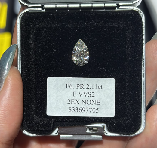 JA261005-K229-F6-粿石-FANCY DIAMOND-PR 2.11ct F VVS2 , 2EX NONE 833697705(已包IGI證書)