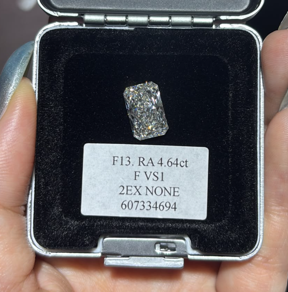 JA261005-K236-F13-粿石-FANCY DIAMOND-RA 4.64ct F VS1 2EX NONE 607334694(已包IGI證書)