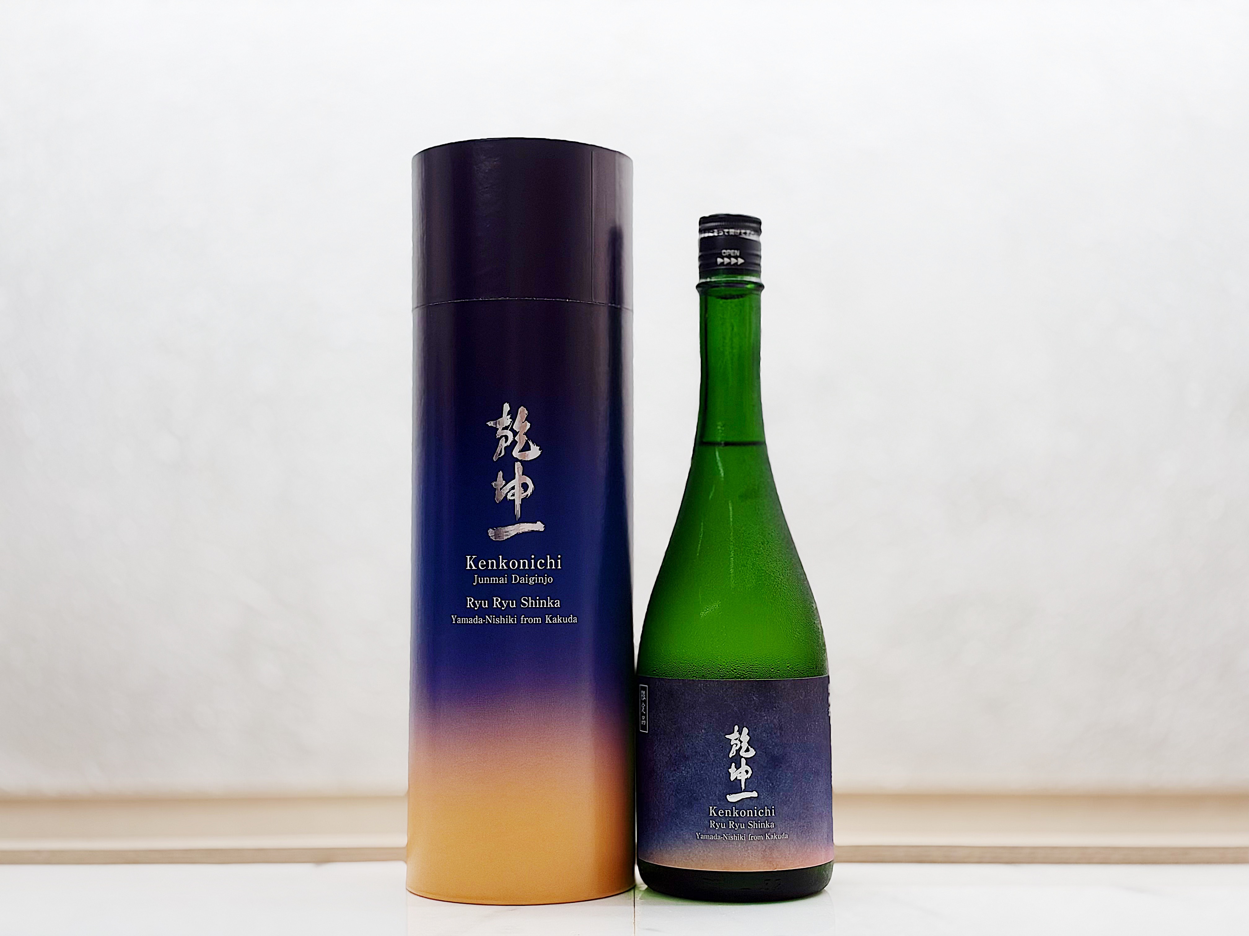 乾坤一 純米大吟釀 RYURYU SHINKA