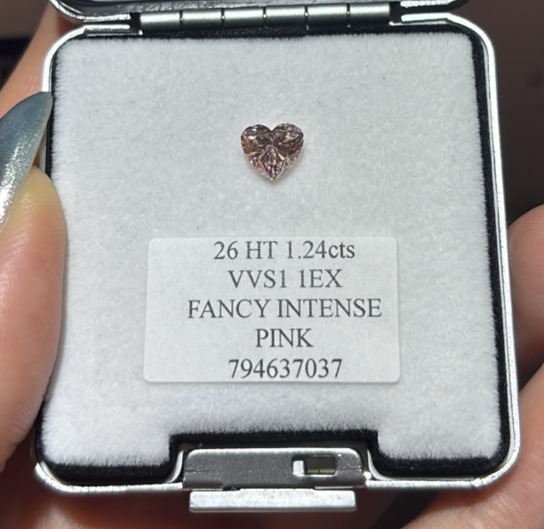 JA261005-K188-C 26-粿石-HT-26 HT 1.24cts VVS1 1EX FANCY INTENSE PINK 794637037(已包IGI證書)"