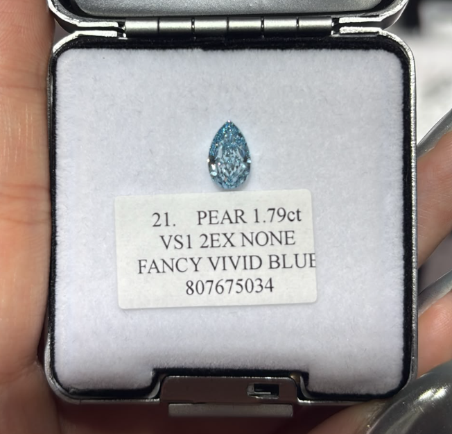 JA261005-K177-C 21-粿石-水滴-21. PEAR 1.79ct VS1 2EX NONE FANCY VIVID BLUE 807675034(已包IGI證書)