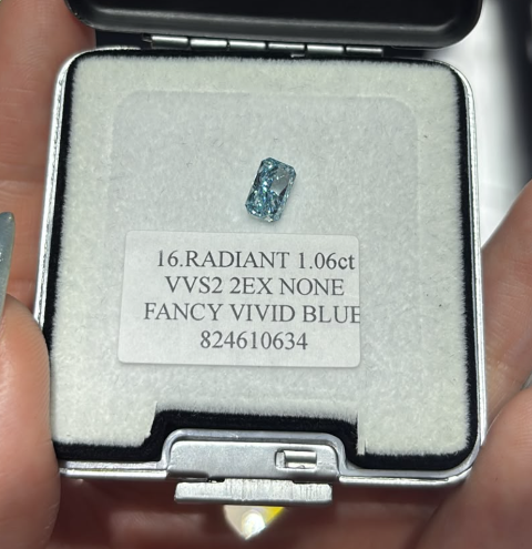 JA261005-K165-C 16-粿石-RAD-16.RADIANT 1.06ct VVS2 2EX NONE FANCY VIVID BLUE 824610634(已包IGI證書)