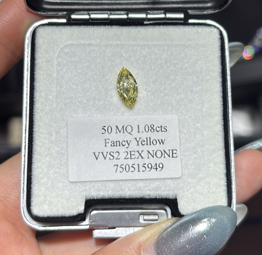 JA261005-K166-C 50-粿石-馬眼-50 MQ 1.08cts Fancy Yellow VVS2 2EX NONE 750515949(已包IGI證書)"