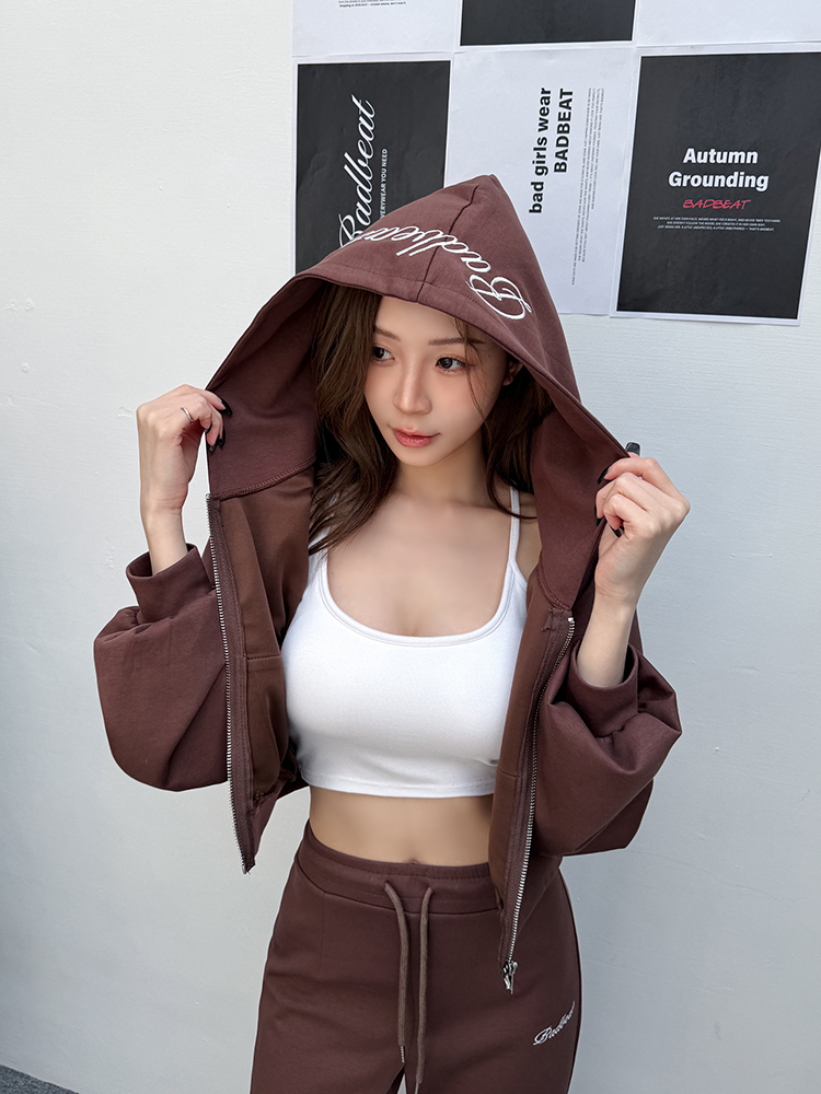 Badbeat 品牌刺繡連帽套裝（咖）不含小背心