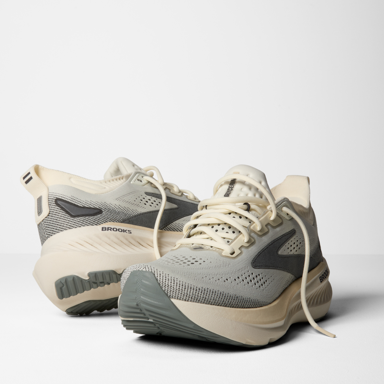 Brooks Men's Glycerin 23 Running Shoes - Coconut/Bleached Sand/Grey