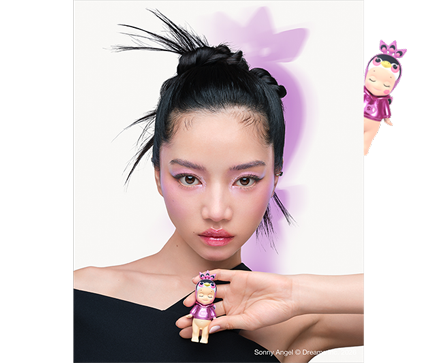 藝彩孔雀 LOOK