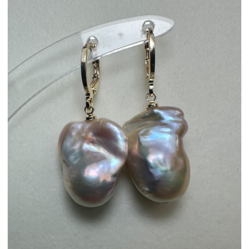 HKAG1006-022 炫彩伴粉綠光巴洛克耳環 12 × 19MM (A22)