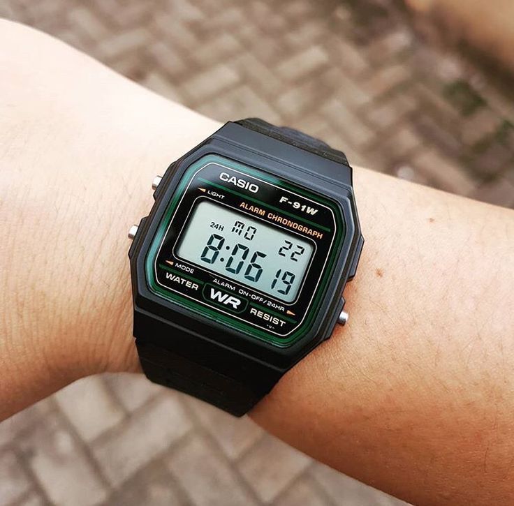 萬年鐘錶 - CASIO  復古輕薄方形經典電子錶 F-91W-3  錶徑35.2MM