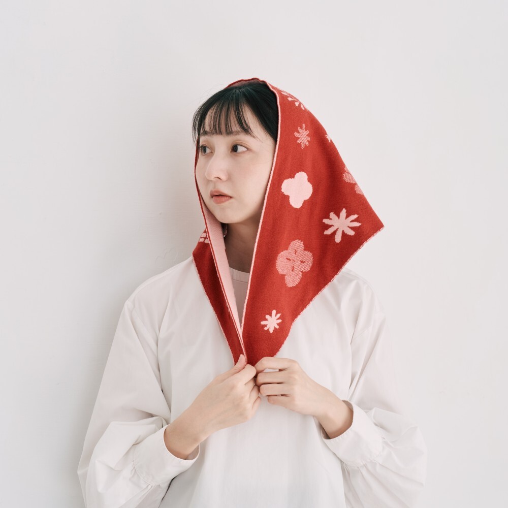 印花樂緹花三角圍巾/經典花色/暖爐紅